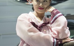 女生的第一次哔哩哔哩视频